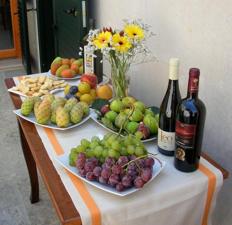 Bed and Breakfast Casina Dei Nonni Carpignano Salentino Exterior foto