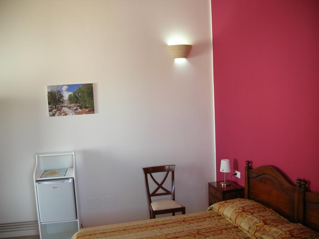 Bed and Breakfast Casina Dei Nonni Carpignano Salentino Exterior foto