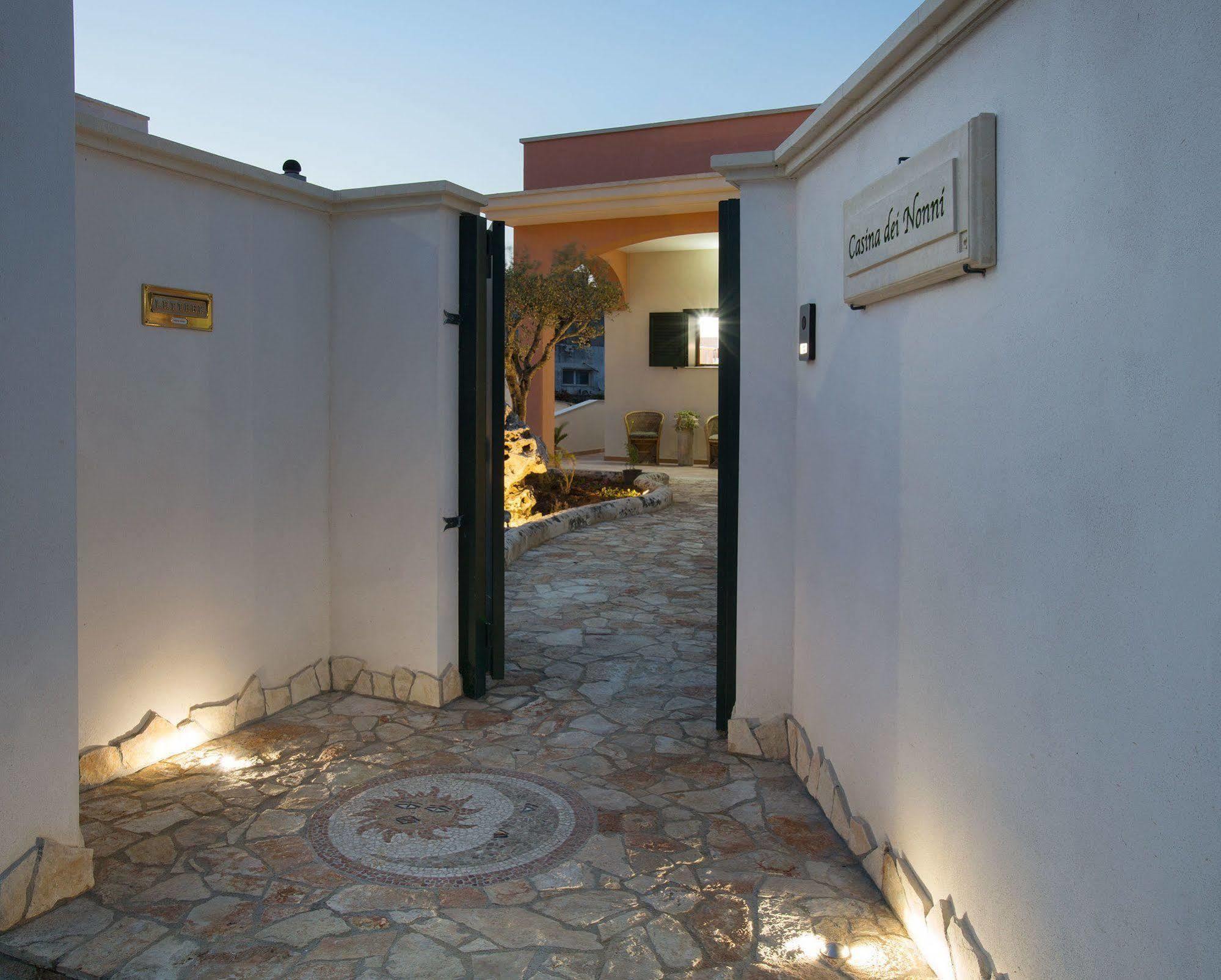 Bed and Breakfast Casina Dei Nonni Carpignano Salentino Exterior foto